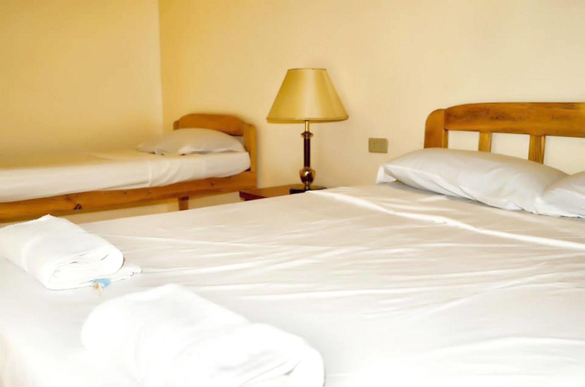 Himensulan Bano Beach Resort מראה חיצוני תמונה